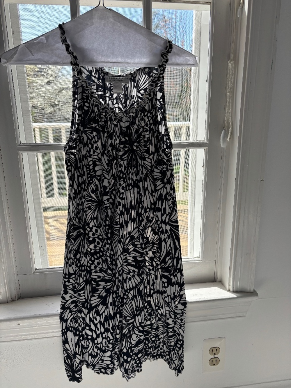 Morgan Taylor size small black and white dress